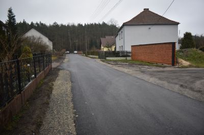 Zakończyła się przebudowa ulicy Niwki w Krasiejowie