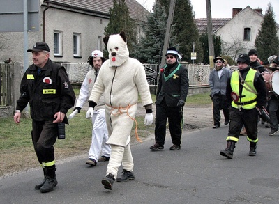Wodzenie niedźwiedzia w Szczedrzyku 