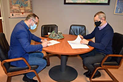 Umowa na wykonanie dokumentacji technicznej przebudowy ul. Spacerowej w Grodźcu podpisana