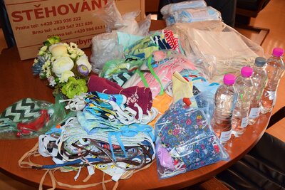 Współpraca partnerska: Maseczki z Rymarzowa dla mieszkańców Gminy Ozimek