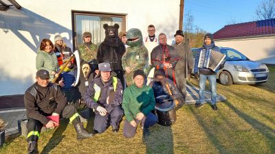 Wodzenie niedźwiedzia w Krasiejowie