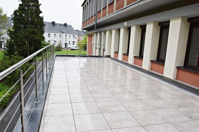 Zakończyły się prace związane z adaptacją tarasu Domu Kultury na cele związane z promocją, edukacją, tradycją i kulturą rybacką