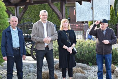 Drzewko Majowe w Schodni