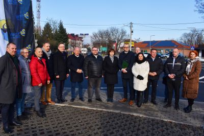 Oficjalne otwarcie ronda w Ozimku 