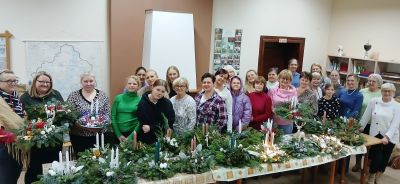 Świąteczne warsztaty florystyczne w Krasiejowie