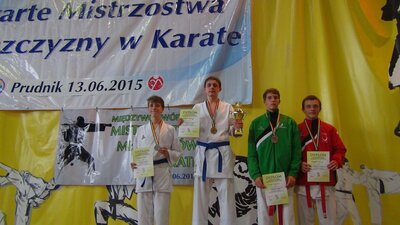 899117_639267439543591_101924705_o