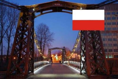 Najstarszy żelazny most wiszący na kontynencie europejskim.