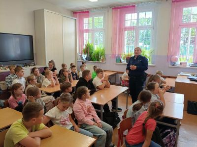 Spotkanie profilaktyczne z przedstawicielem Policji w SP2